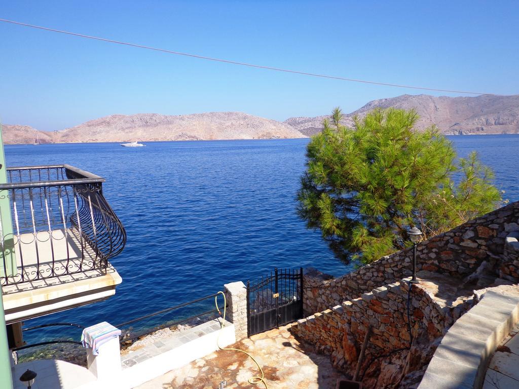 Danezis Sea Stars Villas Symi Exterior foto
